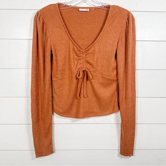 Brand NEW Kohl’s SO Junior’s Cozy Super Soft Cinnamon Coffee Cinch Top, Small - Picture 2 of 6